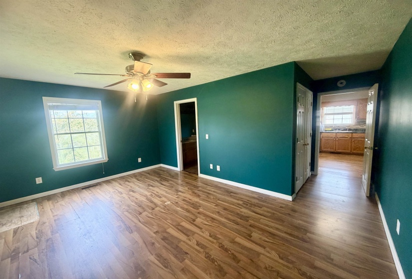 1551 LEAPWOOD ENVILLE RD, Adamsville, Tennessee 38310-4739, 3 Bedrooms Bedrooms, 8 Rooms Rooms,2 BathroomsBathrooms,Residential,For Sale,LEAPWOOD ENVILLE,10224596