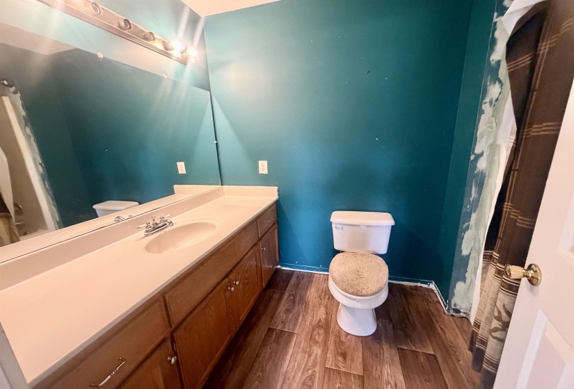 1551 LEAPWOOD ENVILLE RD, Adamsville, Tennessee 38310-4739, 3 Bedrooms Bedrooms, 8 Rooms Rooms,2 BathroomsBathrooms,Residential,For Sale,LEAPWOOD ENVILLE,10224596