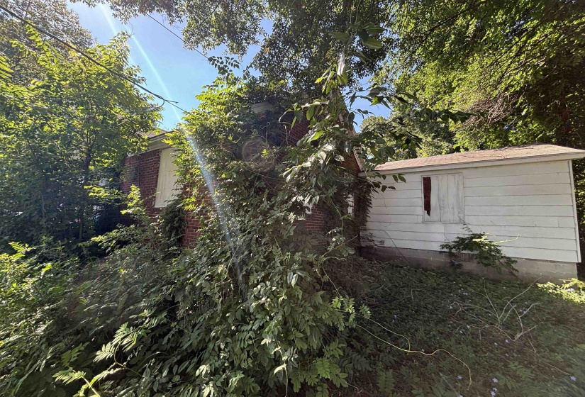 175 BROOKS RD, Memphis, Tennessee 38109, ,Commercial/industrial,For Sale,BROOKS,10224622