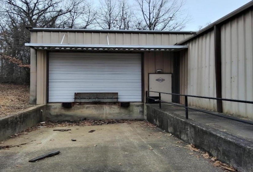 3230 LINDA DR, Memphis, Tennessee 38118, ,Commercial/industrial,For Sale,LINDA,10224649