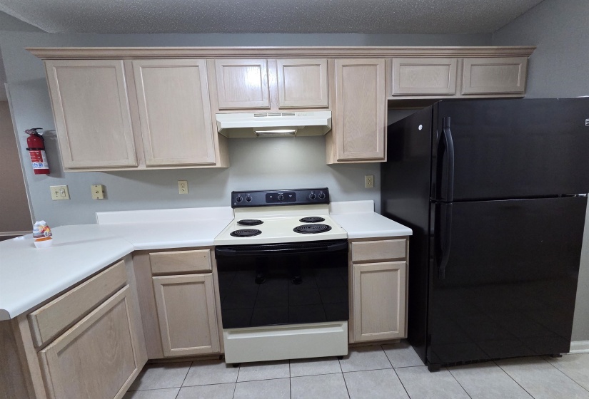 7733 SHADOWLAND DR, Memphis, Tennessee 38125-2851, 2 Bedrooms Bedrooms, 5 Rooms Rooms,2 BathroomsBathrooms,Rental Properties,For Sale,SHADOWLAND,10224616