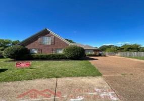 11817 VILLAGE CENTER ST, Arlington, Tennessee 38002, 3 Bedrooms Bedrooms, 6 Rooms Rooms,2 BathroomsBathrooms,Rental Properties,For Sale,VILLAGE CENTER,10224638 11817 VILLAGE CENTER ST, Arlington, Tennessee 38002, 3 Bedrooms Bedrooms, 6 Rooms Rooms,2 BathroomsBathrooms,Rental Properties,For Sale,VILLAGE CENTER,10224638