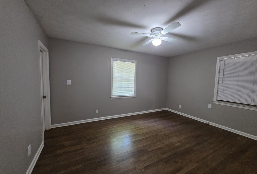 4723 WOODDALE AVE, Memphis, Tennessee 38118-5300, 3 Bedrooms Bedrooms, 6 Rooms Rooms,2 BathroomsBathrooms,Rental Properties,For Sale,WOODDALE,10224640