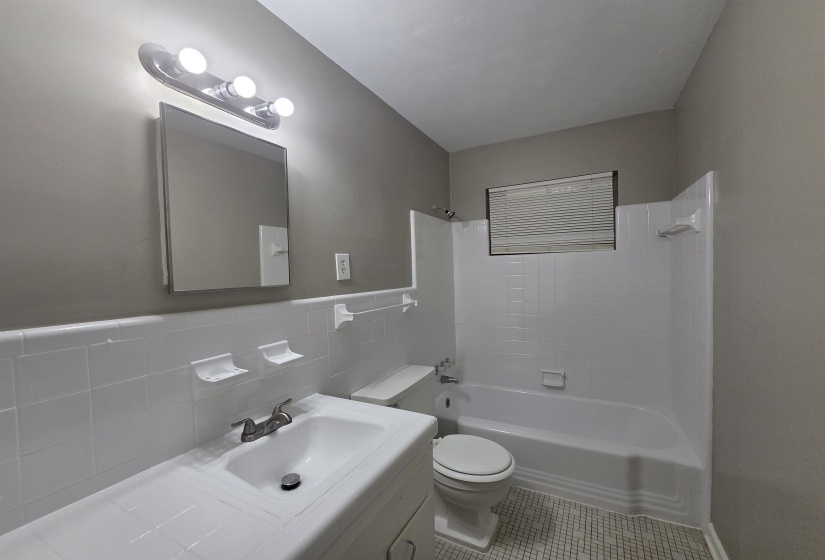 4723 WOODDALE AVE, Memphis, Tennessee 38118-5300, 3 Bedrooms Bedrooms, 6 Rooms Rooms,2 BathroomsBathrooms,Rental Properties,For Sale,WOODDALE,10224640