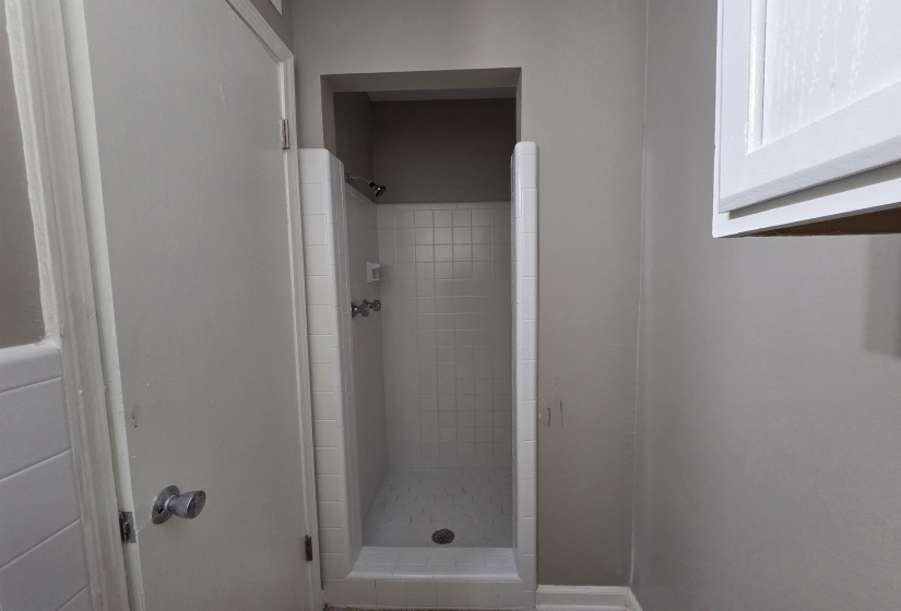 4723 WOODDALE AVE, Memphis, Tennessee 38118-5300, 3 Bedrooms Bedrooms, 6 Rooms Rooms,2 BathroomsBathrooms,Rental Properties,For Sale,WOODDALE,10224640