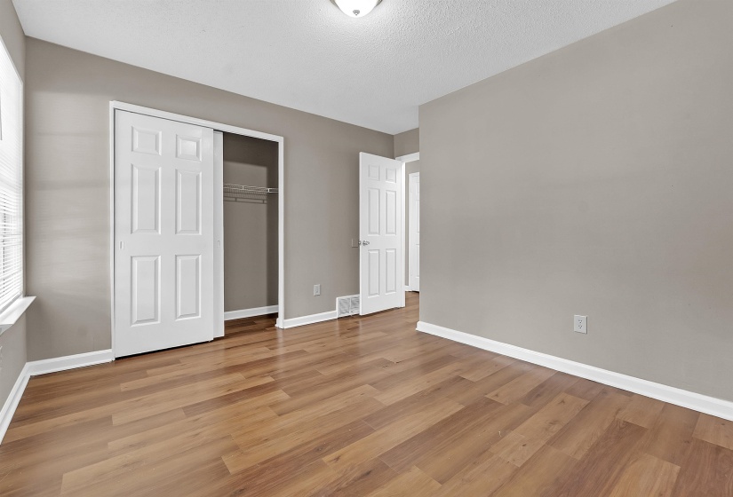 7164 PEPPERMILL LN, Memphis, Tennessee 38125, 3 Bedrooms Bedrooms, 5 Rooms Rooms,2 BathroomsBathrooms,Residential,For Sale,PEPPERMILL,10224624