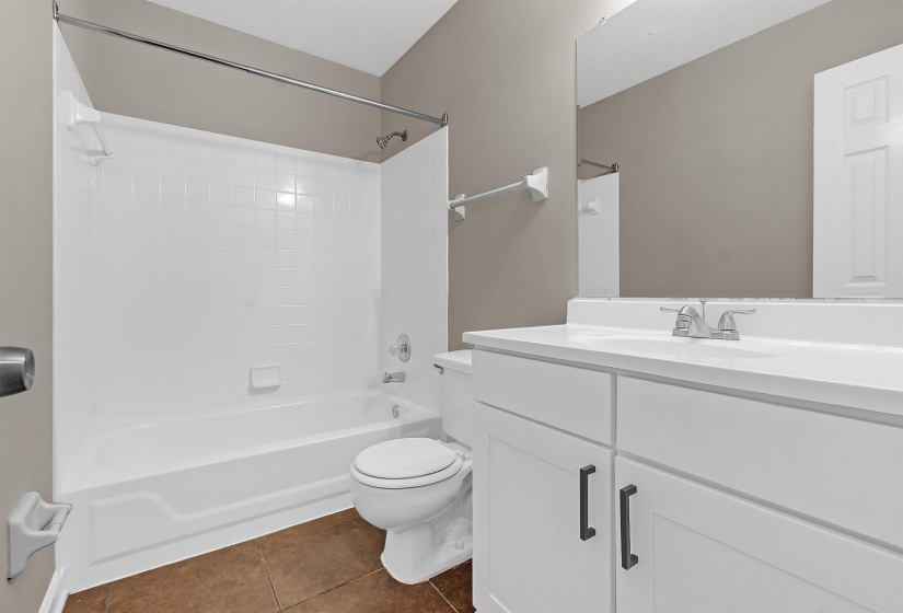 7164 PEPPERMILL LN, Memphis, Tennessee 38125, 3 Bedrooms Bedrooms, 5 Rooms Rooms,2 BathroomsBathrooms,Residential,For Sale,PEPPERMILL,10224624