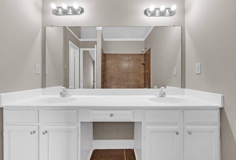 7164 PEPPERMILL LN, Memphis, Tennessee 38125, 3 Bedrooms Bedrooms, 5 Rooms Rooms,2 BathroomsBathrooms,Residential,For Sale,PEPPERMILL,10224624