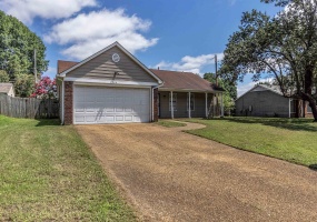 7164 PEPPERMILL LN, Memphis, Tennessee 38125, 3 Bedrooms Bedrooms, 5 Rooms Rooms,2 BathroomsBathrooms,Residential,For Sale,PEPPERMILL,10224624