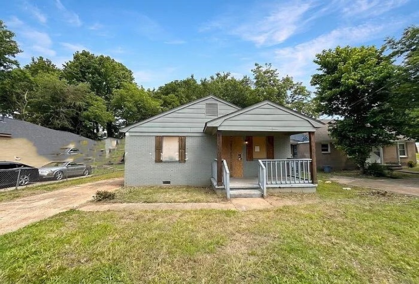 362 HEWLETT RD, Memphis, Tennessee 38109, 3 Bedrooms Bedrooms, 5 Rooms Rooms,1 BathroomBathrooms,Residential,For Sale,HEWLETT,10224626