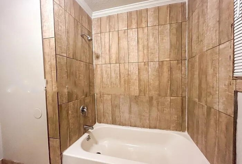 362 HEWLETT RD, Memphis, Tennessee 38109, 3 Bedrooms Bedrooms, 5 Rooms Rooms,1 BathroomBathrooms,Residential,For Sale,HEWLETT,10224626