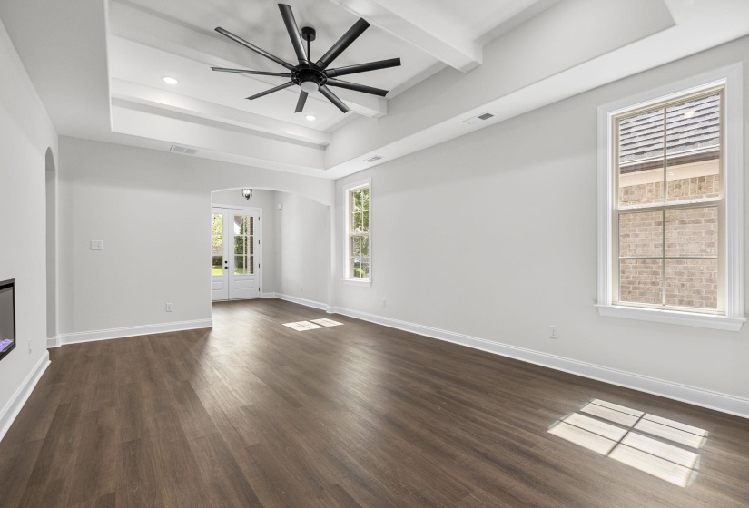 7299 WINTERBROOK LN, Cordova, Tennessee 38018, 4 Bedroom Bedrooms, 7 Room Rooms,2.1 BathroomBathrooms,Residential,For Sale,WINTERBROOK,0,10224627