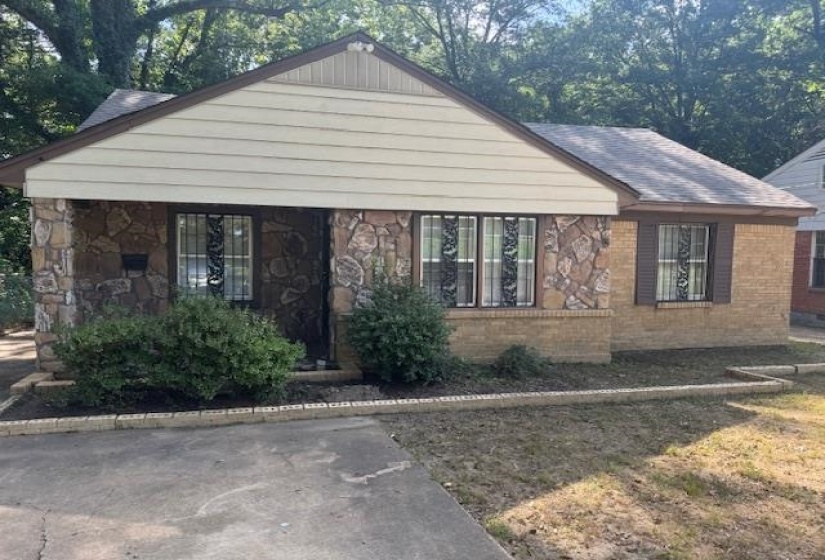 2001 BENTON ST, Memphis, Tennessee 38106, 3 Bedrooms Bedrooms, 6 Rooms Rooms,1 BathroomBathrooms,Residential,For Sale,BENTON,10224629