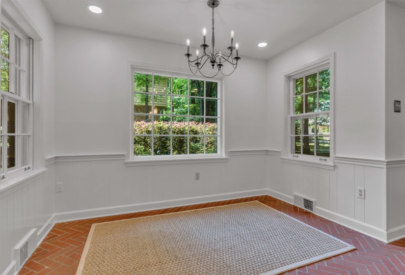 2391 YESTER OAKS DR, Germantown, Tennessee 38139, 4 Bedrooms Bedrooms, 10 Rooms Rooms,2.1 BathroomsBathrooms,Residential,For Sale,YESTER OAKS,10224639