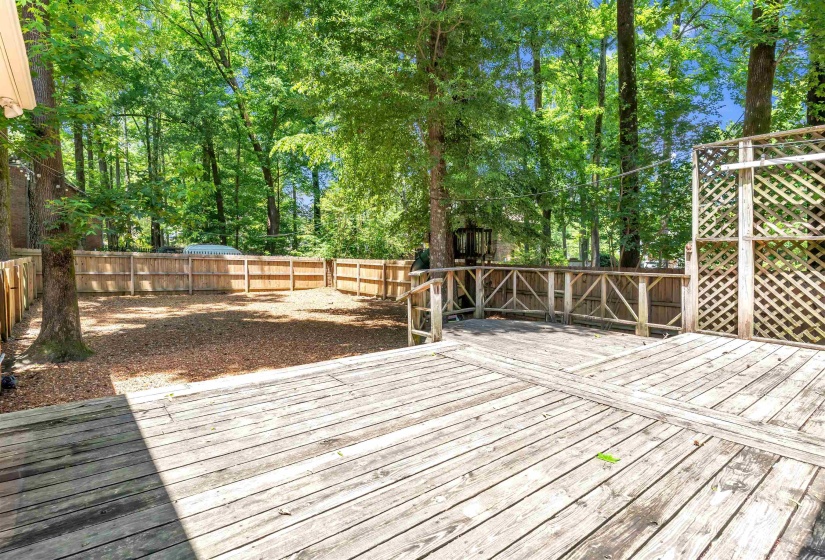 2391 YESTER OAKS DR, Germantown, Tennessee 38139, 4 Bedrooms Bedrooms, 10 Rooms Rooms,2.1 BathroomsBathrooms,Residential,For Sale,YESTER OAKS,10224639