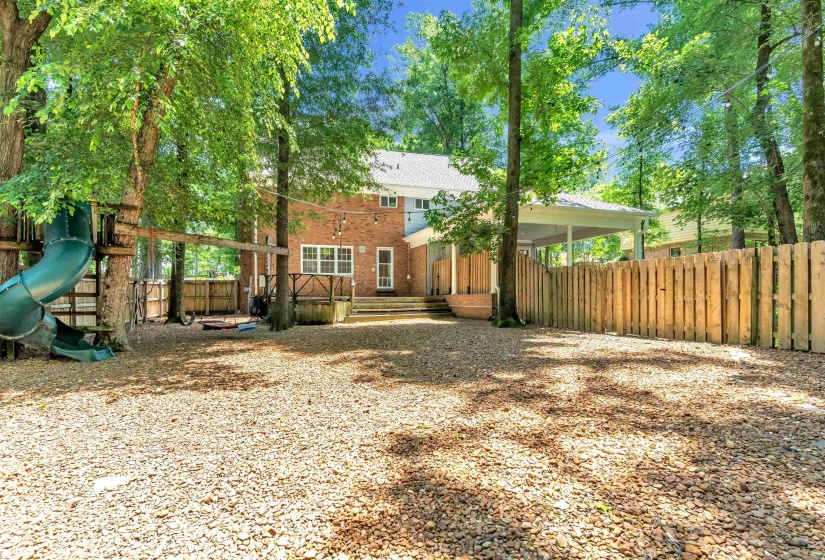 2391 YESTER OAKS DR, Germantown, Tennessee 38139, 4 Bedrooms Bedrooms, 10 Rooms Rooms,2.1 BathroomsBathrooms,Residential,For Sale,YESTER OAKS,10224639