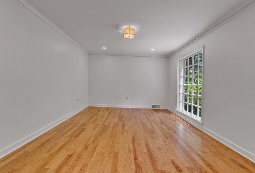 2391 YESTER OAKS DR, Germantown, Tennessee 38139, 4 Bedrooms Bedrooms, 10 Rooms Rooms,2.1 BathroomsBathrooms,Residential,For Sale,YESTER OAKS,10224639