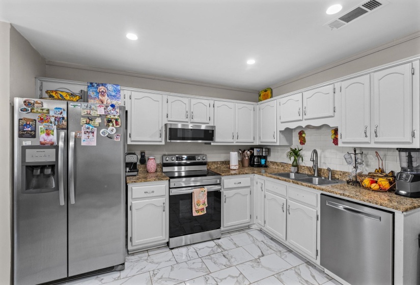 7492 KRISTYWOOD CV, Memphis, Tennessee 38133, 3 Bedrooms Bedrooms, 5 Rooms Rooms,2 BathroomsBathrooms,Residential,For Sale,KRISTYWOOD,10224645
