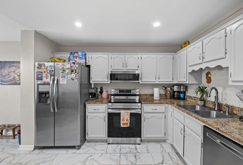 7492 KRISTYWOOD CV, Memphis, Tennessee 38133, 3 Bedrooms Bedrooms, 5 Rooms Rooms,2 BathroomsBathrooms,Residential,For Sale,KRISTYWOOD,10224645