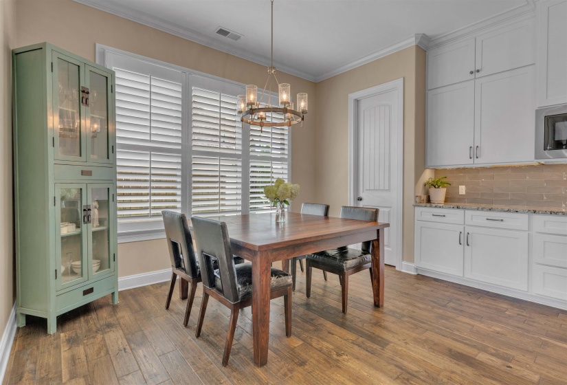 1562 PAINTED HORSE PASS, Collierville, Tennessee 38017, 5 Bedrooms Bedrooms, 9 Rooms Rooms,5.1 BathroomsBathrooms,Residential,For Sale,PAINTED HORSE,10224646