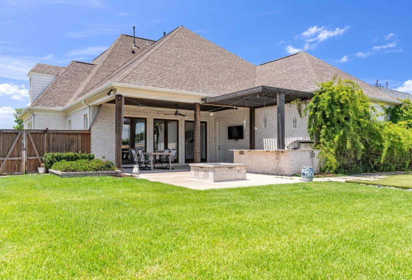 1562 PAINTED HORSE PASS, Collierville, Tennessee 38017, 5 Bedrooms Bedrooms, 9 Rooms Rooms,5.1 BathroomsBathrooms,Residential,For Sale,PAINTED HORSE,10224646