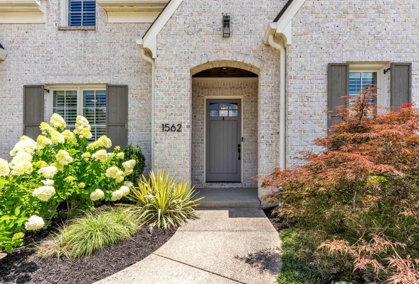 1562 PAINTED HORSE PASS, Collierville, Tennessee 38017, 5 Bedrooms Bedrooms, 9 Rooms Rooms,5.1 BathroomsBathrooms,Residential,For Sale,PAINTED HORSE,10224646
