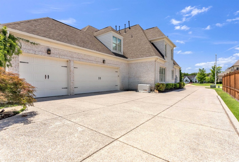 1562 PAINTED HORSE PASS, Collierville, Tennessee 38017, 5 Bedrooms Bedrooms, 9 Rooms Rooms,5.1 BathroomsBathrooms,Residential,For Sale,PAINTED HORSE,10224646