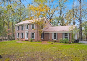 1108 PEARL ST ST, Iuka, Mississippi 38852, 4 Bedrooms Bedrooms, 13 Rooms Rooms,2.2 BathroomsBathrooms,Residential,For Sale,PEARL ST,10224647