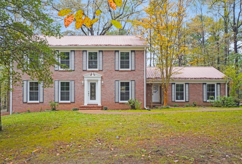 1108 PEARL ST ST, Iuka, Mississippi 38852, 4 Bedrooms Bedrooms, 13 Rooms Rooms,2.2 BathroomsBathrooms,Residential,For Sale,PEARL ST,10224647