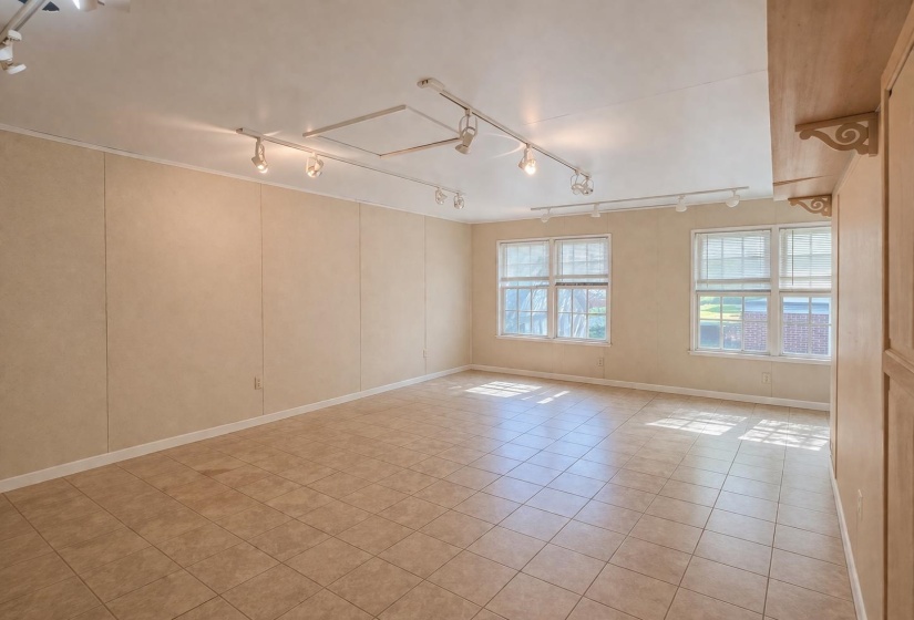 3764 HEALEY ST, Memphis, Tennessee 38111, 2 Bedrooms Bedrooms, 6 Rooms Rooms,1 BathroomBathrooms,Residential,For Sale,HEALEY,10224652