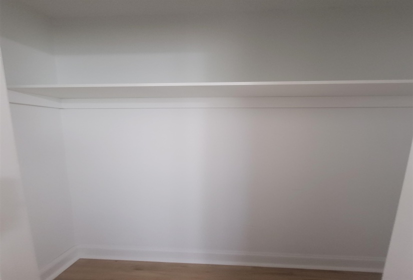 4220 GAILWOOD DR, Memphis, Tennessee 38122, 3 Bedrooms Bedrooms, 5 Rooms Rooms,1 BathroomBathrooms,Rental Properties,For Sale,GAILWOOD,10224657