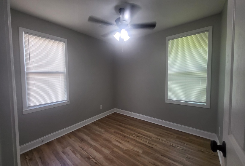 4220 GAILWOOD DR, Memphis, Tennessee 38122, 3 Bedrooms Bedrooms, 5 Rooms Rooms,1 BathroomBathrooms,Rental Properties,For Sale,GAILWOOD,10224657