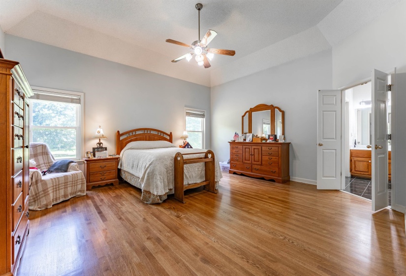 8740 OLD BROWNSVILLE RD, Bartlett, Tennessee 38002, 4 Bedrooms Bedrooms, 7 Rooms Rooms,3.1 BathroomsBathrooms,Residential,For Sale,OLD BROWNSVILLE,10224666
