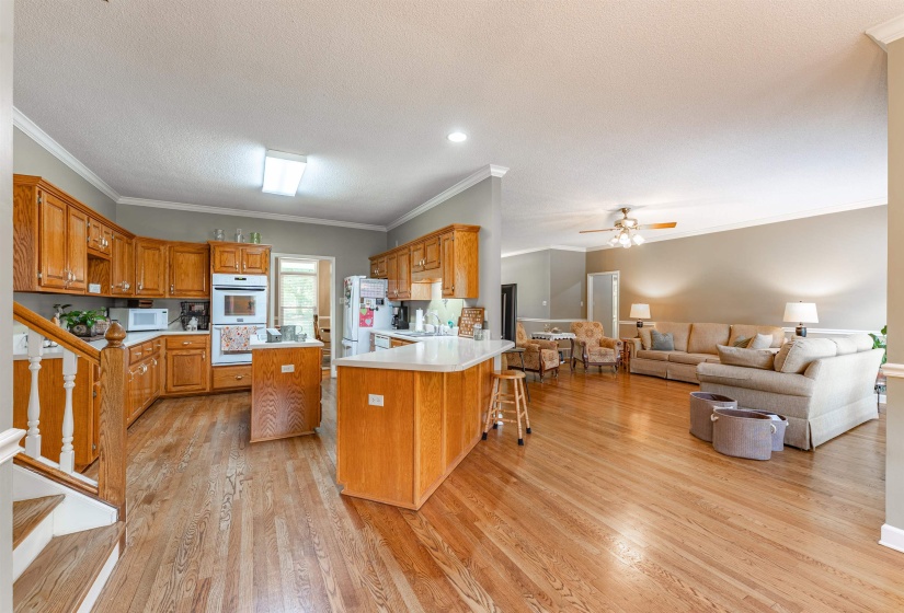 8740 OLD BROWNSVILLE RD, Bartlett, Tennessee 38002, 4 Bedrooms Bedrooms, 7 Rooms Rooms,3.1 BathroomsBathrooms,Residential,For Sale,OLD BROWNSVILLE,10224666