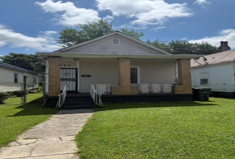 292 DECATUR ST, Memphis, Tennessee 38105, 2 Bedrooms Bedrooms, 4 Rooms Rooms,1 BathroomBathrooms,Residential,For Sale,DECATUR,10224673