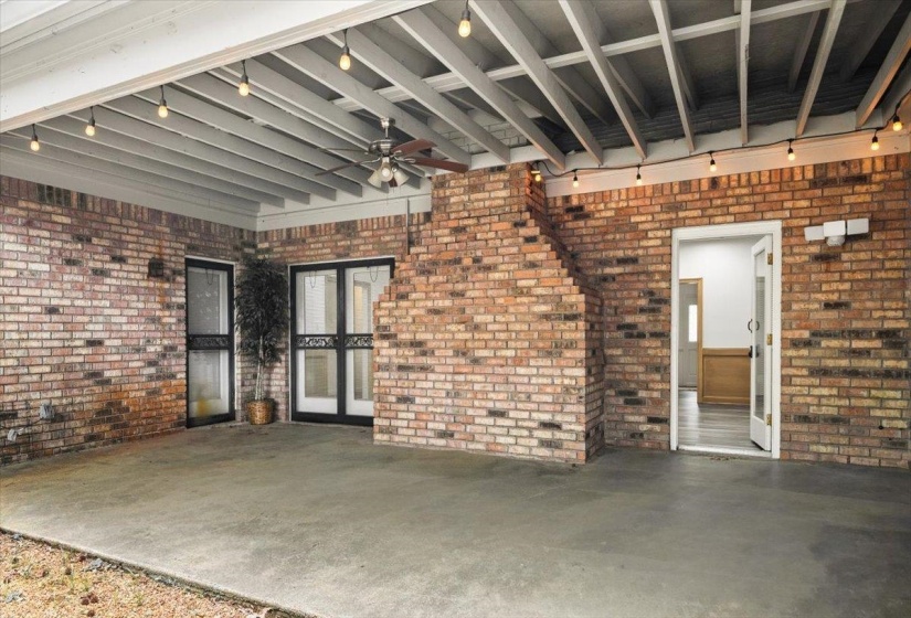 6736 KIRBY TRACE CV, Memphis, Tennessee 38119, 4 Bedrooms Bedrooms, 8 Rooms Rooms,4 BathroomsBathrooms,Residential,For Sale,KIRBY TRACE,10224683