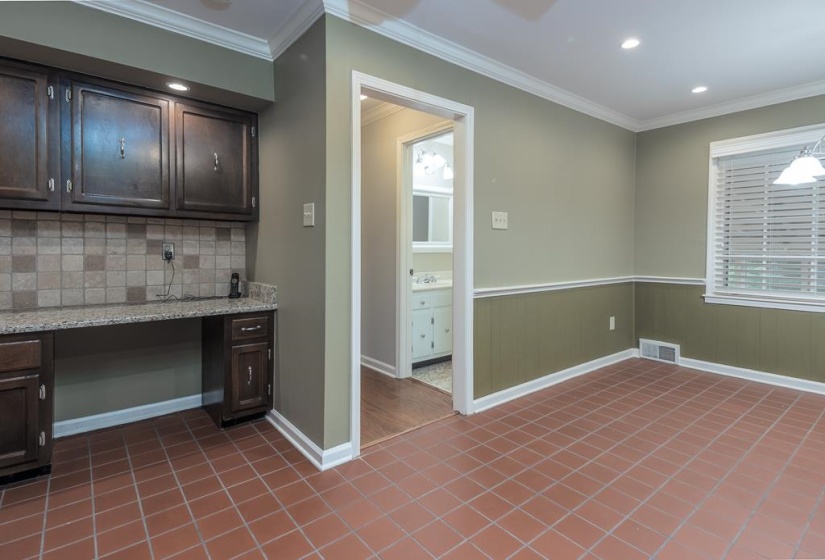 6869 WYTHAM DR, Memphis, Tennessee 38119, 4 Bedrooms Bedrooms, 8 Rooms Rooms,2.1 BathroomsBathrooms,Residential,For Sale,WYTHAM,10224685