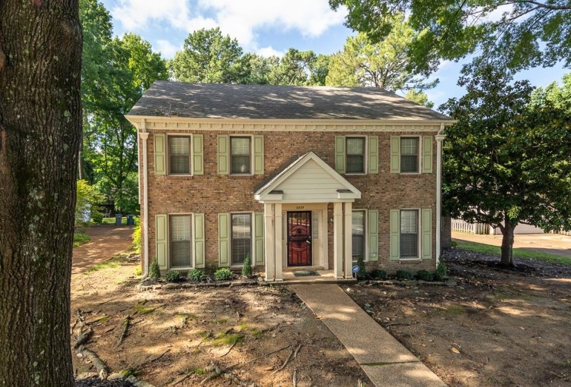 6869 WYTHAM DR, Memphis, Tennessee 38119, 4 Bedrooms Bedrooms, 8 Rooms Rooms,2.1 BathroomsBathrooms,Residential,For Sale,WYTHAM,10224685