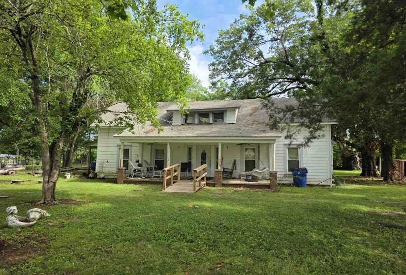 236 WILLOW DR, Adamsville, Tennessee 38310, 2 Bedroom Bedrooms, 7 Room Rooms,1 BathroomBathrooms,Residential,For Sale,WILLOW,0,10224694