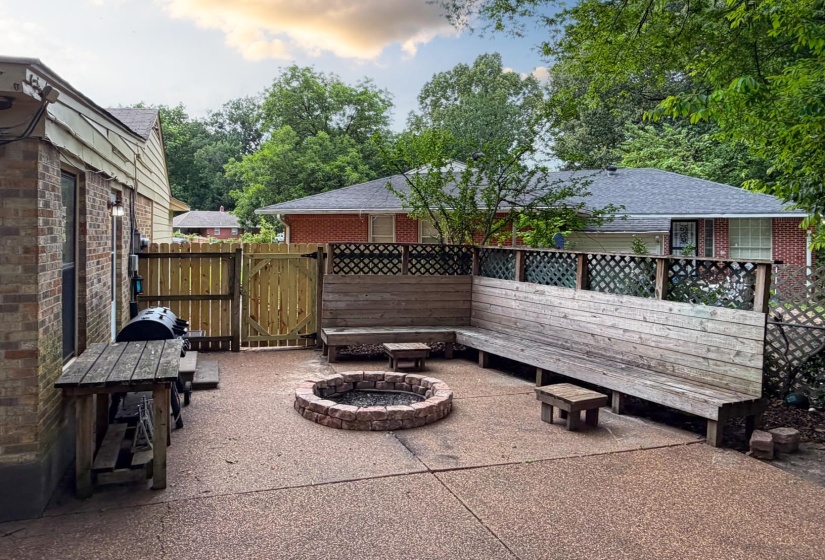776 MARGO LN, Memphis, Tennessee 38122, 3 Bedrooms Bedrooms, 7 Rooms Rooms,1.1 BathroomsBathrooms,Residential,For Sale,MARGO,10224695