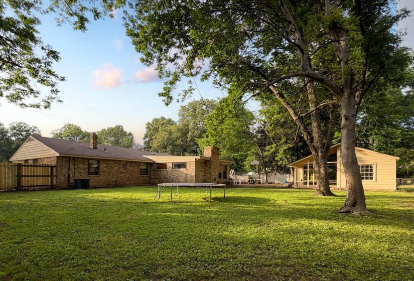 776 MARGO LN, Memphis, Tennessee 38122, 3 Bedrooms Bedrooms, 7 Rooms Rooms,1.1 BathroomsBathrooms,Residential,For Sale,MARGO,10224695