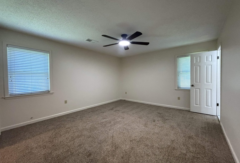 1153 VERLINGTON DR, Collierville, Tennessee 38017, 3 Bedrooms Bedrooms, 5 Rooms Rooms,2 BathroomsBathrooms,Rental Properties,For Sale,VERLINGTON,10224500