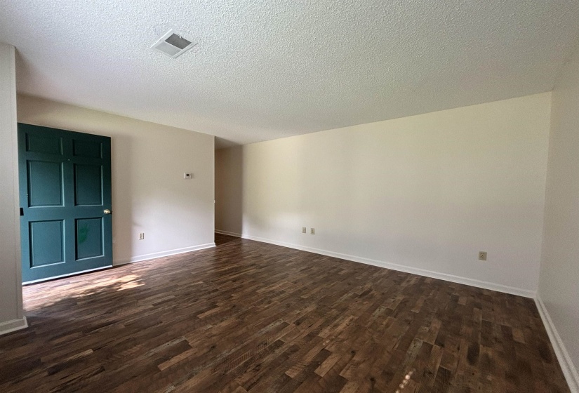 1153 VERLINGTON DR, Collierville, Tennessee 38017, 3 Bedrooms Bedrooms, 5 Rooms Rooms,2 BathroomsBathrooms,Rental Properties,For Sale,VERLINGTON,10224500
