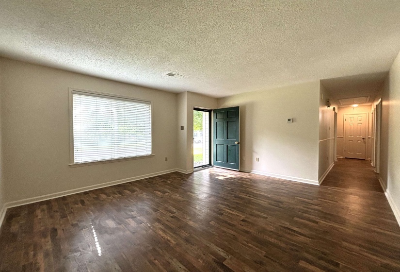 1153 VERLINGTON DR, Collierville, Tennessee 38017, 3 Bedrooms Bedrooms, 5 Rooms Rooms,2 BathroomsBathrooms,Rental Properties,For Sale,VERLINGTON,10224500