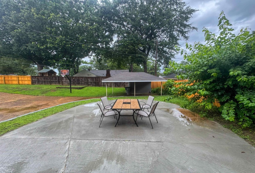 5504 NORMANDY RD, Memphis, Tennessee 38120, 3 Bedrooms Bedrooms, 7 Rooms Rooms,2.1 BathroomsBathrooms,Rental Properties,For Sale,NORMANDY,10224704