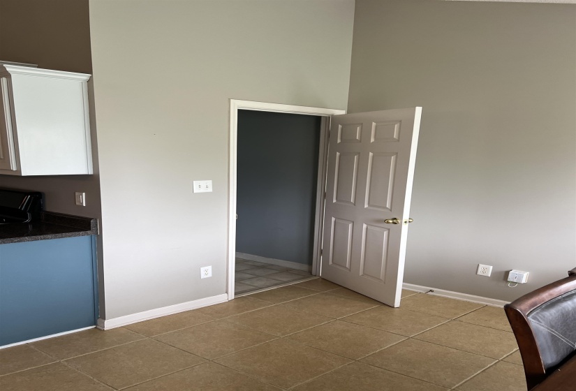 9837 OLDHAM DR, Cordova, Tennessee 38016, 3 Bedrooms Bedrooms, 7 Rooms Rooms,2 BathroomsBathrooms,Rental Properties,For Sale,OLDHAM,10224741