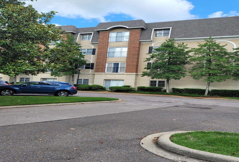 5400 PARK AVE, Memphis, Tennessee 38119, 1 Bedroom Bedrooms, 3 Rooms Rooms,1 BathroomBathrooms,Residential,For Sale,PARK,10224703