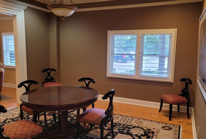 5400 PARK AVE, Memphis, Tennessee 38119, 1 Bedroom Bedrooms, 3 Rooms Rooms,1 BathroomBathrooms,Residential,For Sale,PARK,10224703