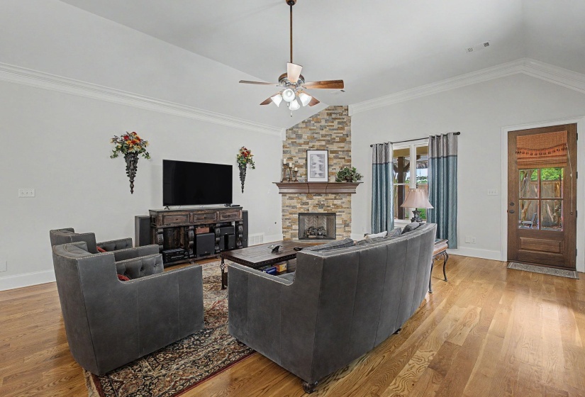 525 OGILIE CV, Collierville, Tennessee 38017, 4 Bedrooms Bedrooms, 9 Rooms Rooms,3 BathroomsBathrooms,Residential,For Sale,OGILIE,10224706