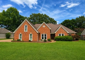 326 SANGA RD, Cordova, Tennessee 38018, 4 Bedrooms Bedrooms, 8 Rooms Rooms,3 BathroomsBathrooms,Residential,For Sale,SANGA,10224708